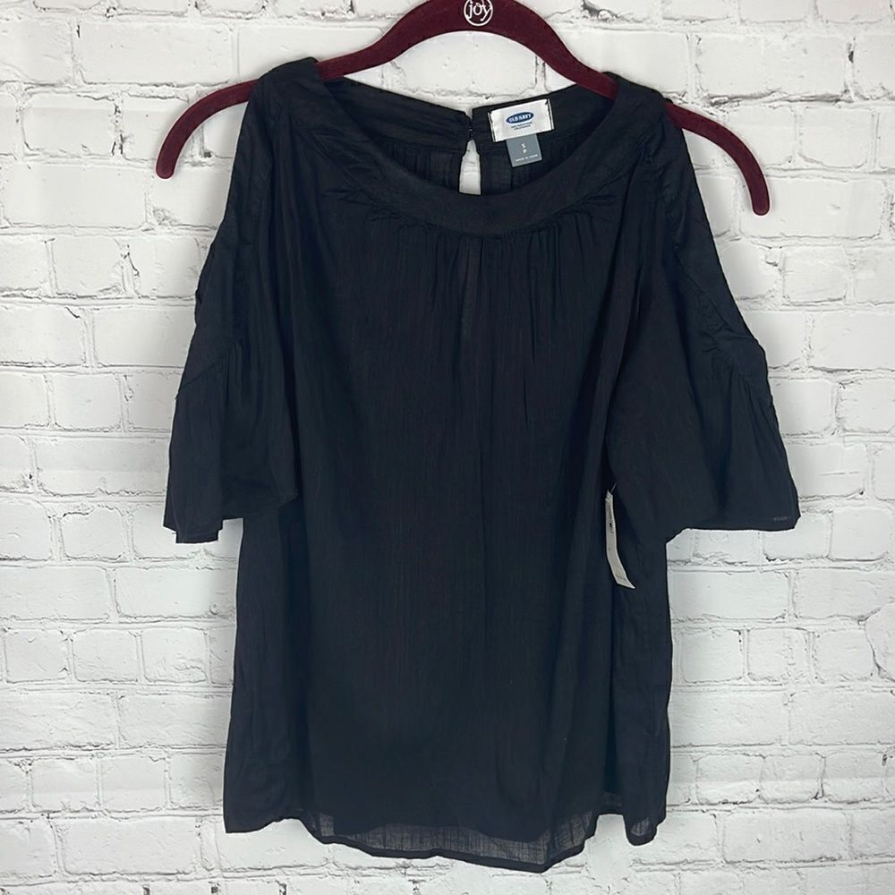 Old Navy Cold Shoulder Black Blouse Size Small NWT
